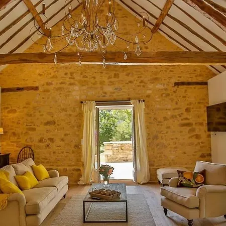 Bed and breakfast Par La Riviere