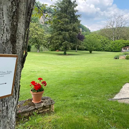 Par La Riviere Bed and breakfast 4*