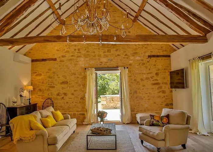 فندق مبيت وإفطار Par La Riviere