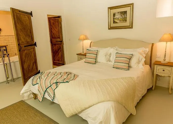 فندق مبيت وإفطار Par La Riviere