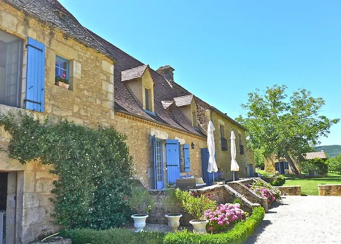 فندق مبيت وإفطار Par La Riviere