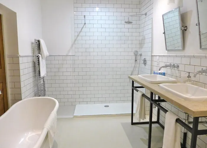 Par La Riviere 4* لا روك-غاجياك