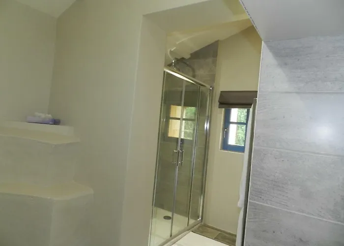 Par La Riviere فندق مبيت وإفطار لا روك-غاجياك