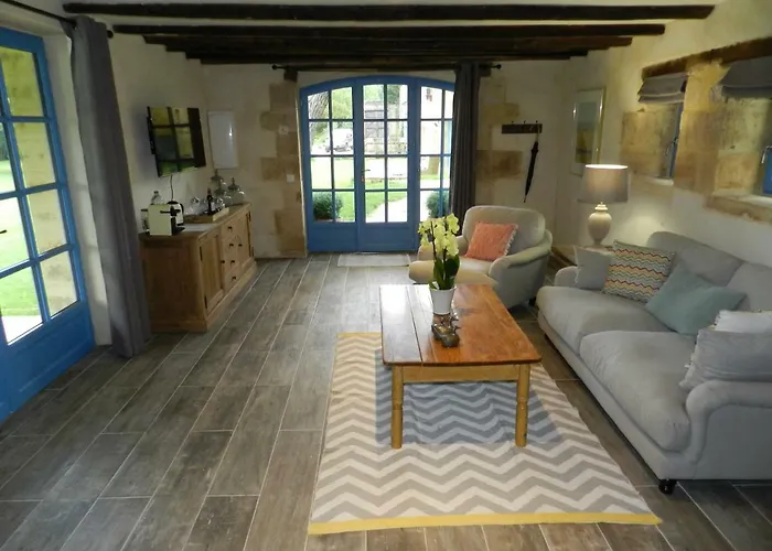 فندق مبيت وإفطار Par La Riviere 4*