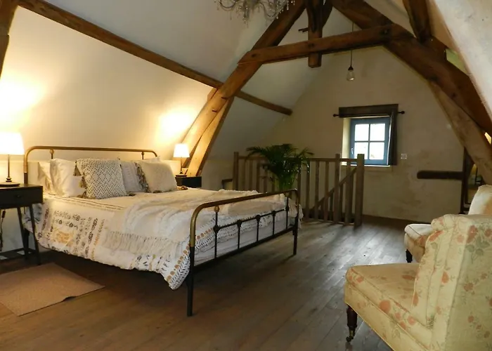 فندق مبيت وإفطار Par La Riviere